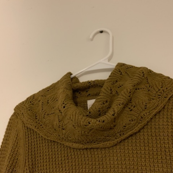 🎃 - Chico's sz 0 (sz 4) Mustard Colored Sweater - Picture 3 of 7